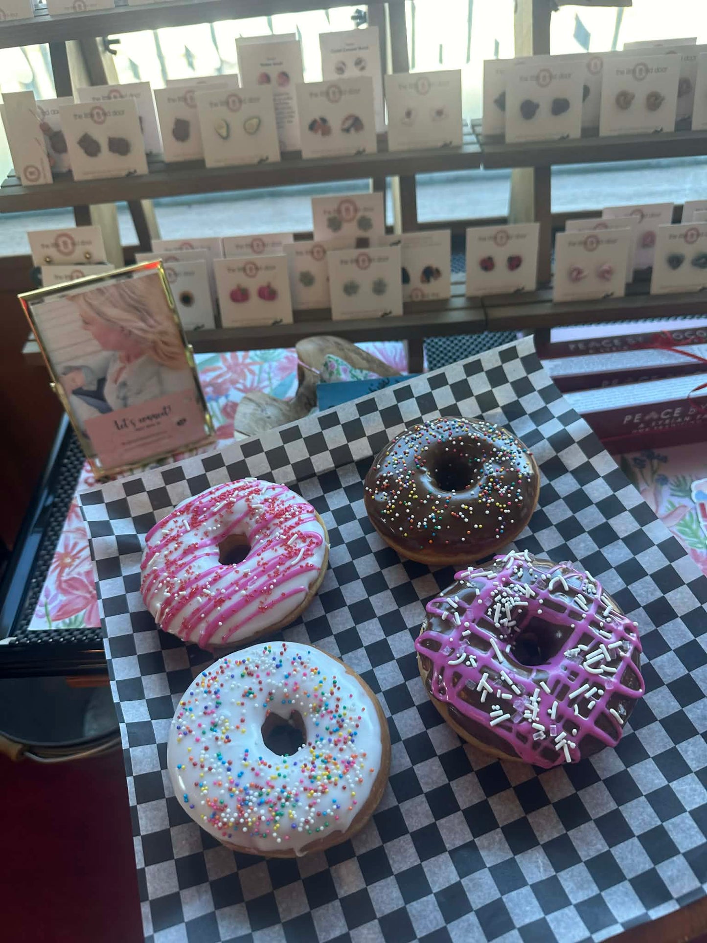 Valentine's Day Donuts (4 pack)
